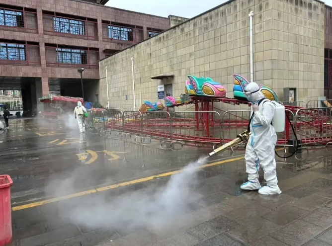 洪水退去後的溫暖接力：災(zāi)後重建中的來鳳速度