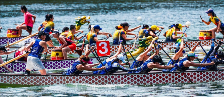 沒有個(gè)人英雄只有團(tuán)隊(duì)成就 「警龍」群英屢破世界紀(jì)錄