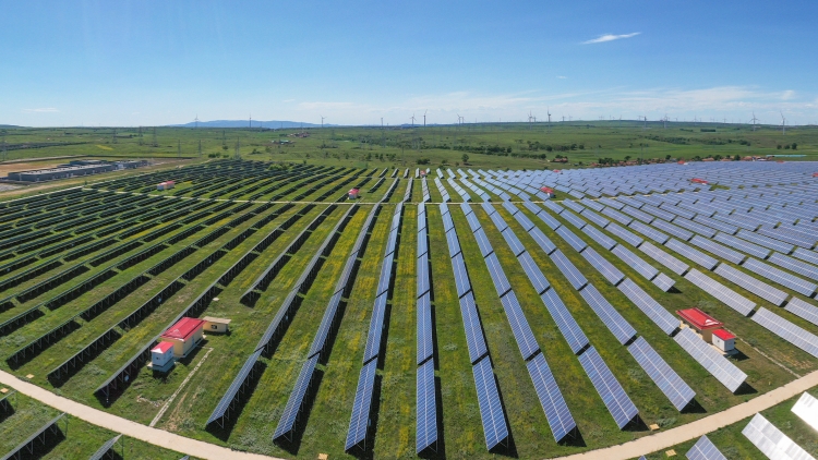 我國清潔能源投資規(guī)模佔全球比重達1/3