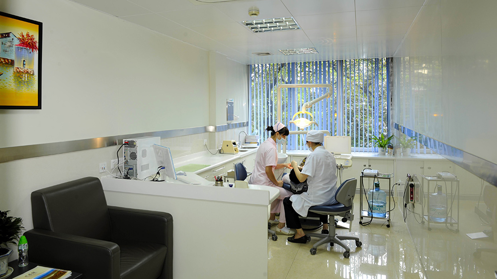 港人北上看牙，深圳這間省級(jí)公立醫(yī)院受熱捧