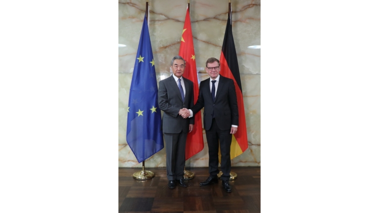 王毅：稀土不是中歐之間的問題，炒作者別有用心