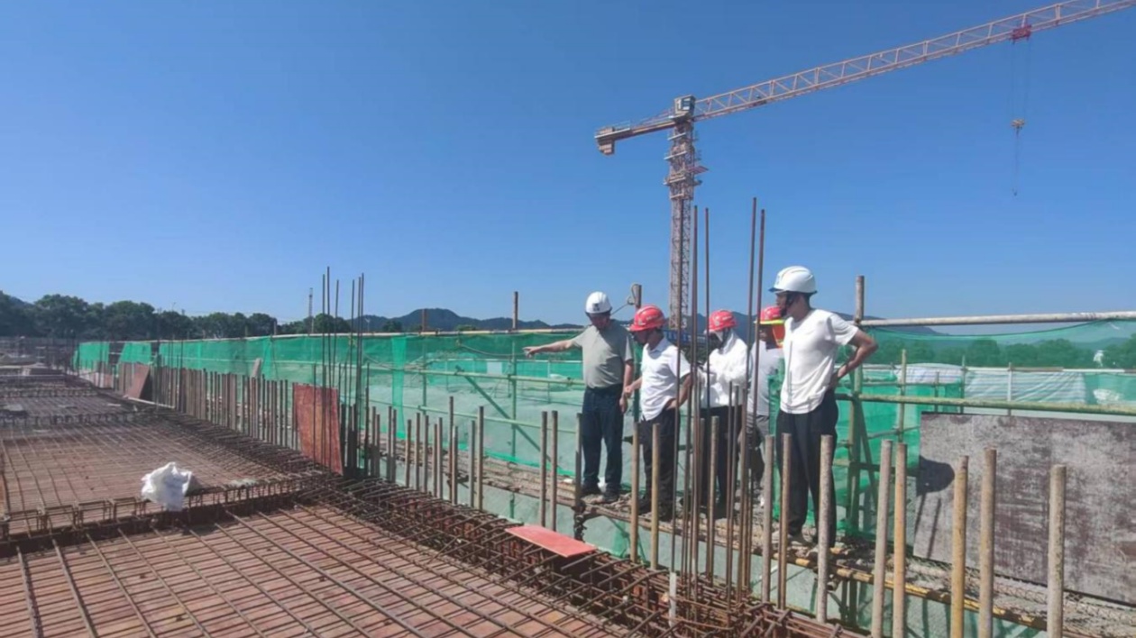 皖黟縣：密織「防暑網(wǎng)」 守護(hù)住建「平安線」