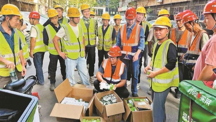 深圳露天崗位勞動者可連續(xù)5個月領取高溫津貼