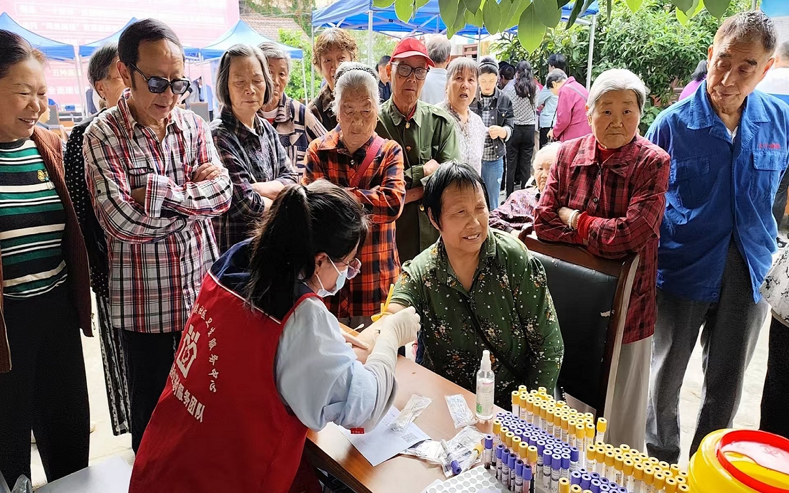 強(qiáng)化黨建引領(lǐng) 四川梓潼托起「一老一小」大幸福