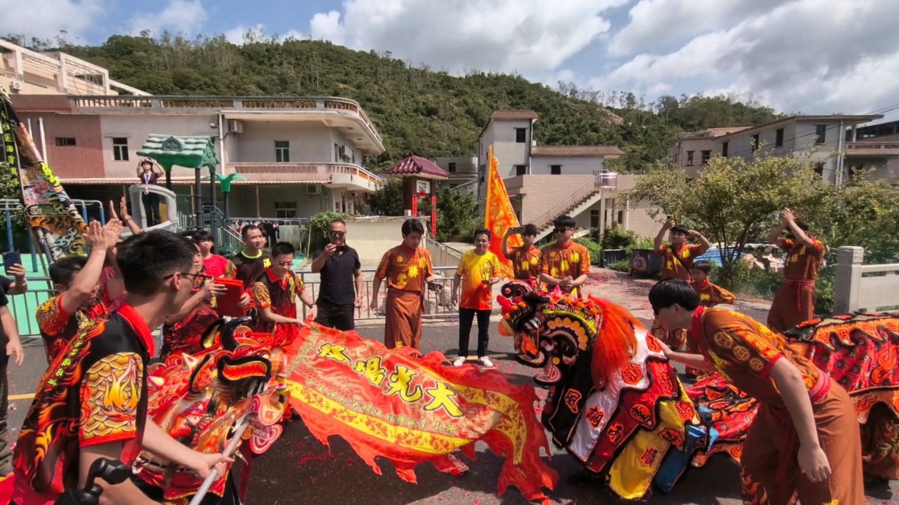 傳統(tǒng)麒麟舞薪火相傳 深圳南澳「西貢舞麒麟」躍升區(qū)級(jí)非遺