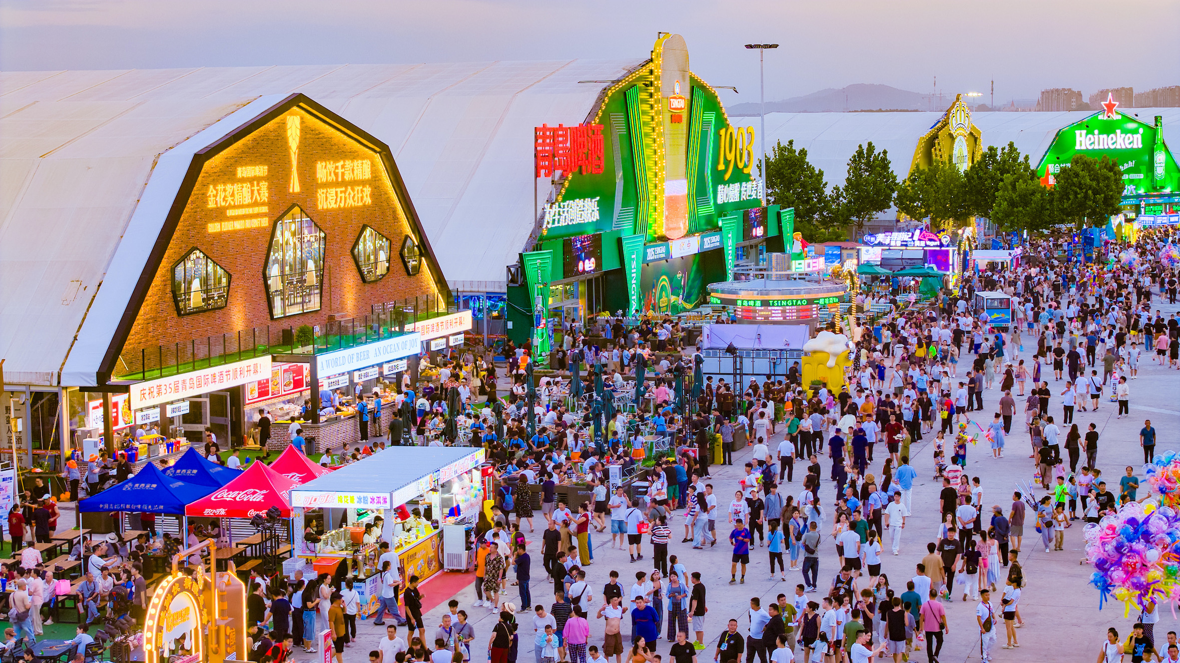 第35屆青島國際啤酒節(jié)西海岸會場接待遊客697萬人次