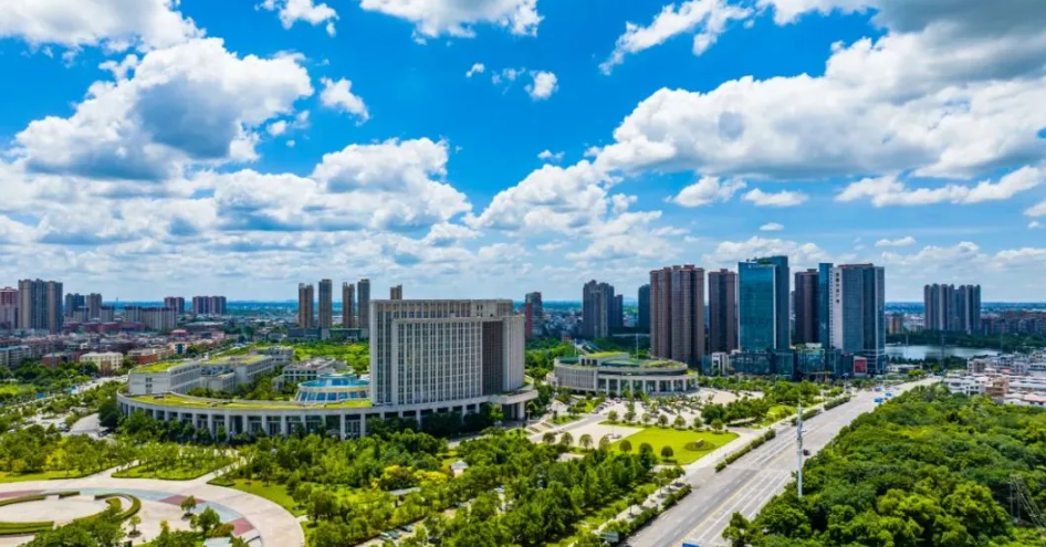 望城經(jīng)開區(qū)：引鳳來?xiàng)?，不?fù)每一粒「夢(mèng)想種子」