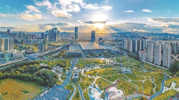 深圳首個(gè)街道級(jí)AI政務(wù)應(yīng)用服務(wù)平臺(tái)在龍華啟用