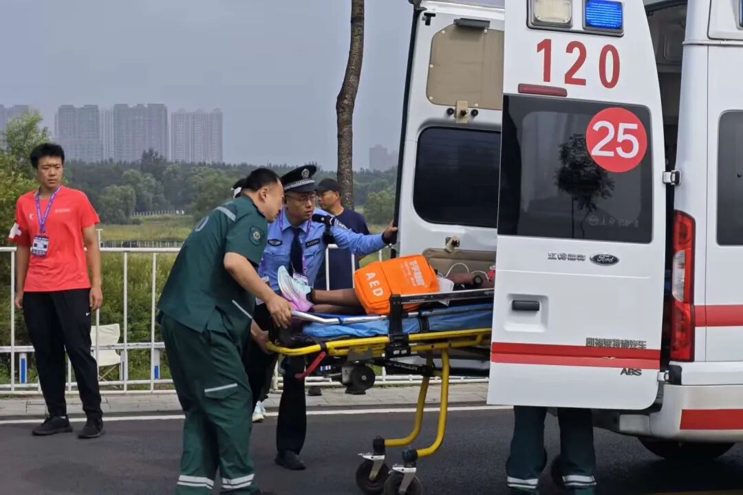 溫情滿哈馬！冰城公安緊急救助 暖心服務獲異國跑者點讚