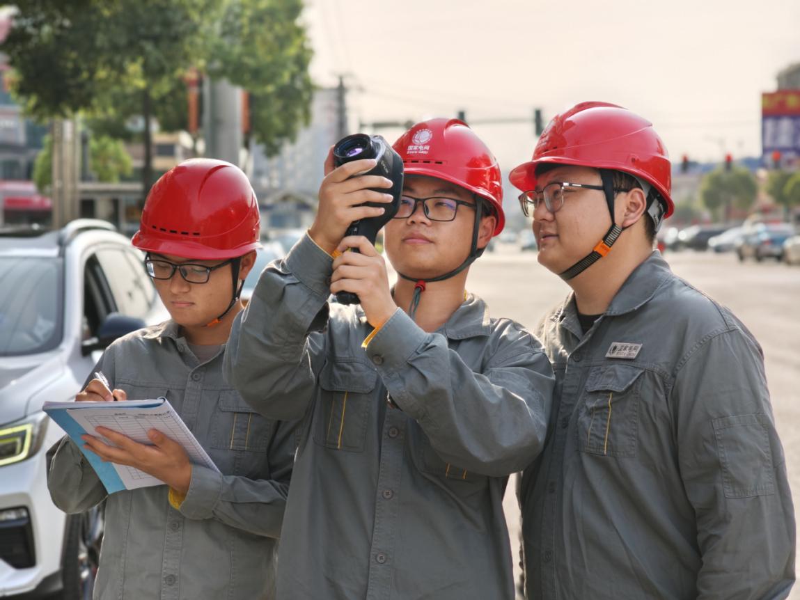 國網(wǎng)邵東市供電公司：「硬核」科技+「暖心」服務(wù) 決勝迎峰度夏保電戰(zhàn)