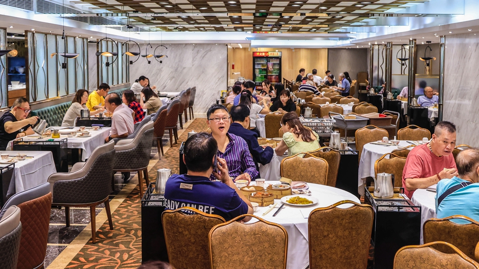 【港事講場(chǎng)】從酒樓到兩餸飯的創(chuàng)新啟示