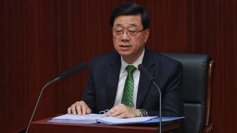 【港商時(shí)評(píng)】改革創(chuàng)未來(lái) 貼心為民生