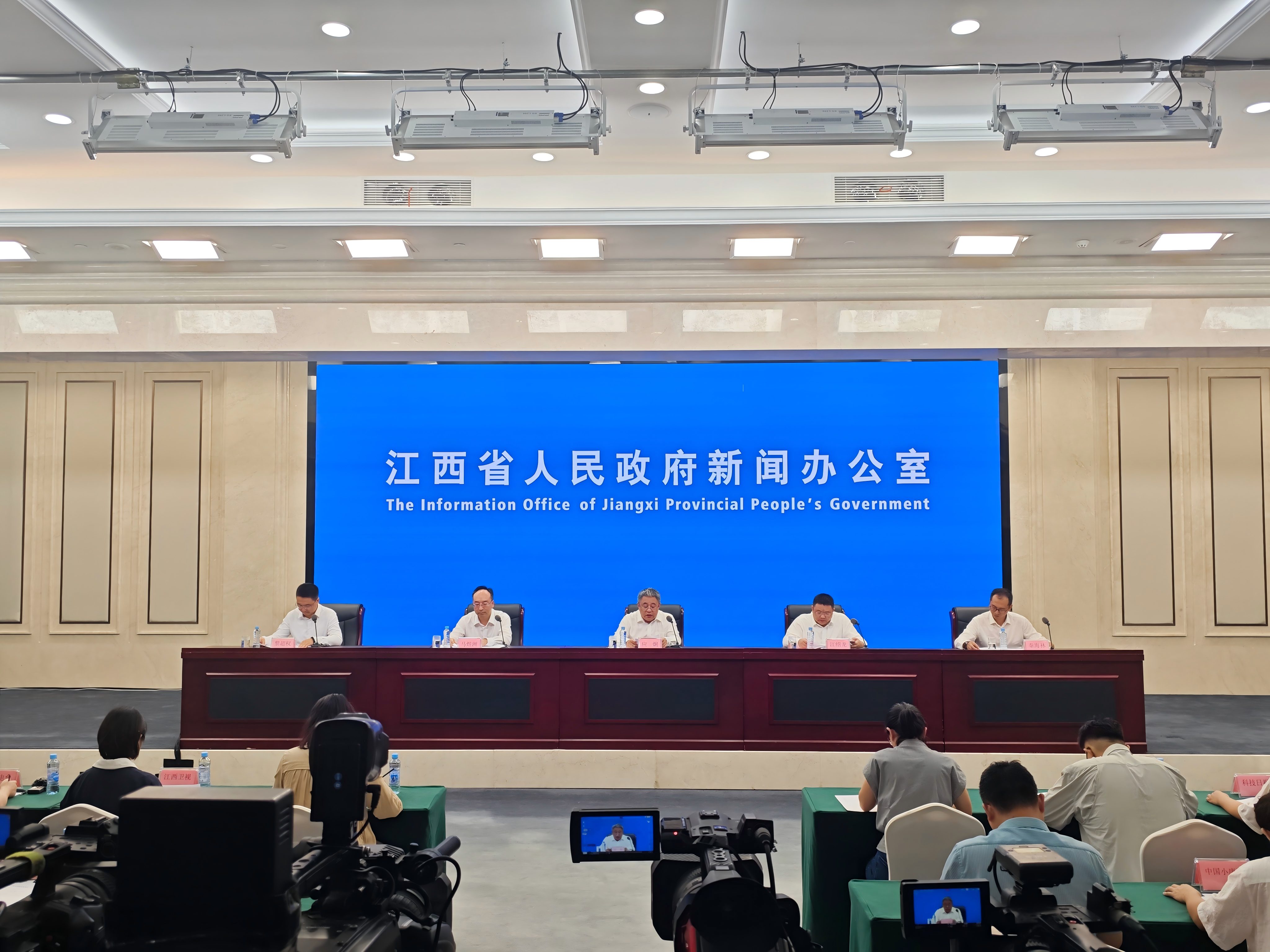 當(dāng)VR遇見AI 2025世界VR產(chǎn)業(yè)大會將於10月開啟