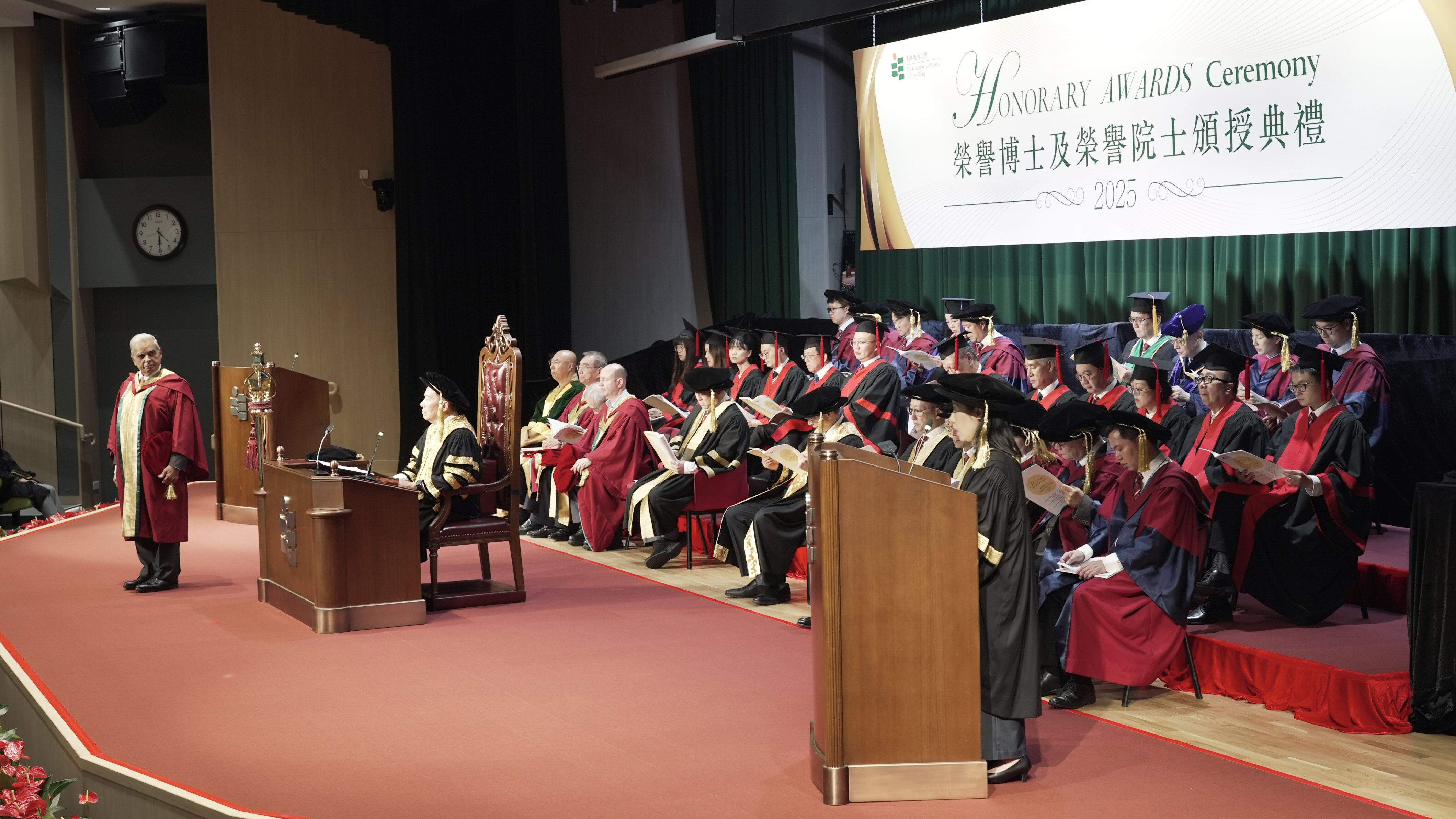 多領(lǐng)域推動社會發(fā)展 教大舉行榮譽博士及榮譽院士頒授典禮