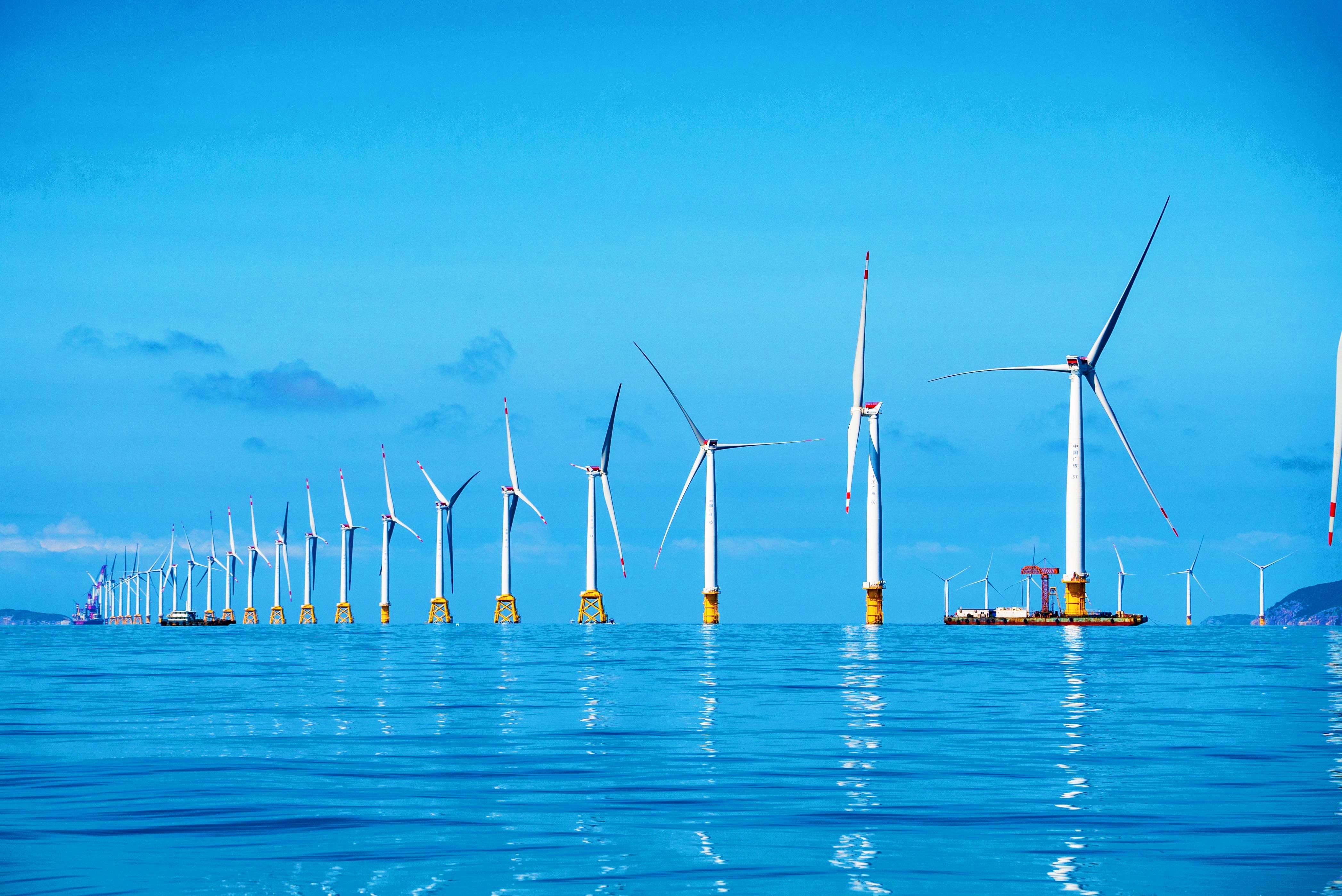 58.8米/秒極限檢驗(yàn)，陽(yáng)江千座海上風(fēng)機(jī)實(shí)現(xiàn)完美通關(guān)！為中國(guó)風(fēng)電打造抗颱風(fēng)樣本