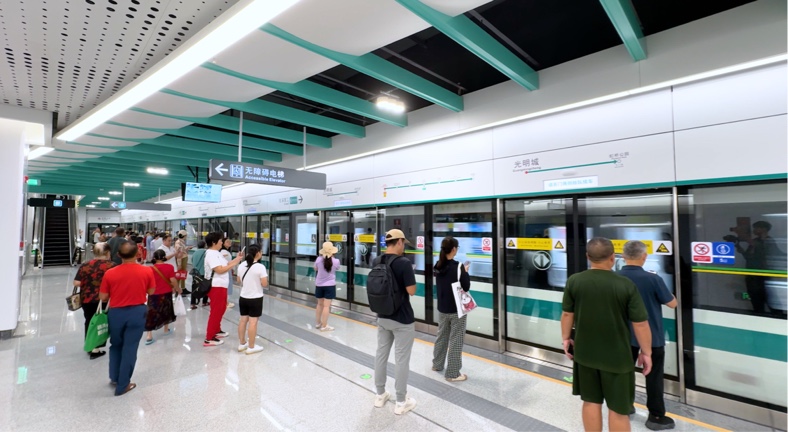 雙線齊開！深圳城市軌道交通邁入600公里時(shí)代