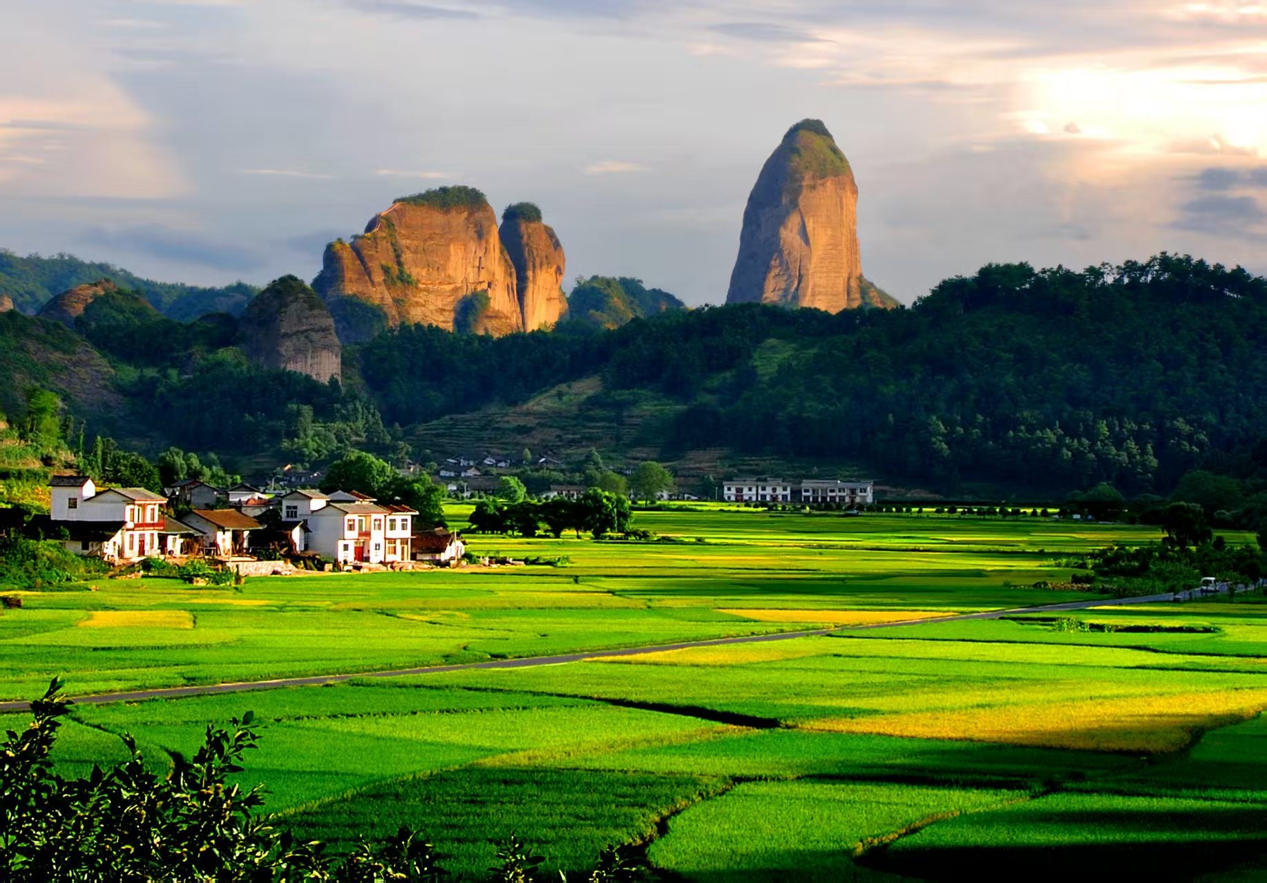 這個(gè)國(guó)慶，崀山有請(qǐng)！