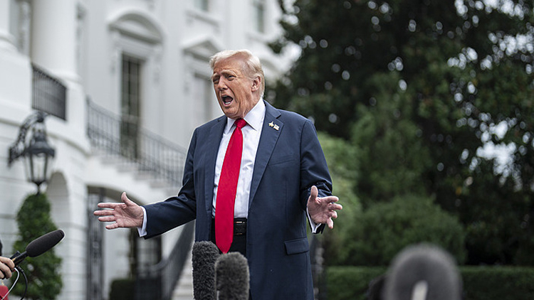 特朗普：若政府持續(xù)「停擺」 可能會裁員