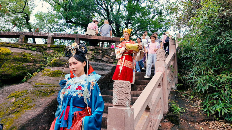 古韻新潮兩相宜  皖休寧假日文旅人氣旺