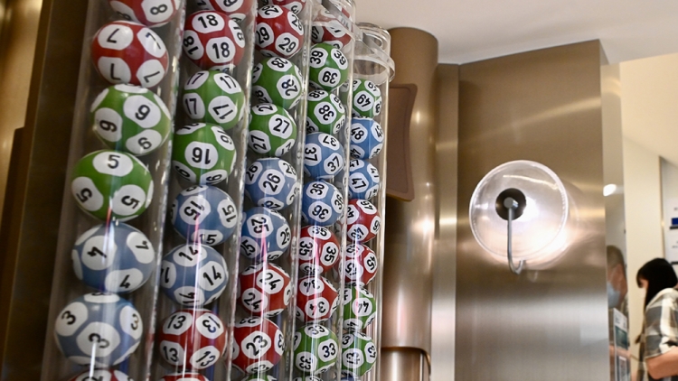 今晚六合彩頭獎(jiǎng)懸空