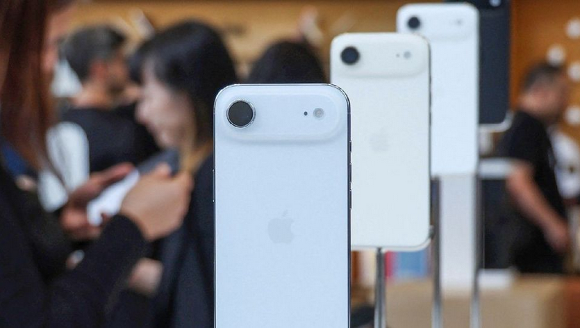 內(nèi)地進(jìn)入eSIM時代 iPhone Air周五起預(yù)售