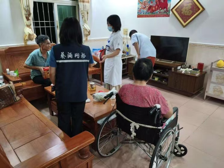 深圳葵涌社區(qū)網(wǎng)格員以信任與責(zé)任點(diǎn)亮生命綠燈