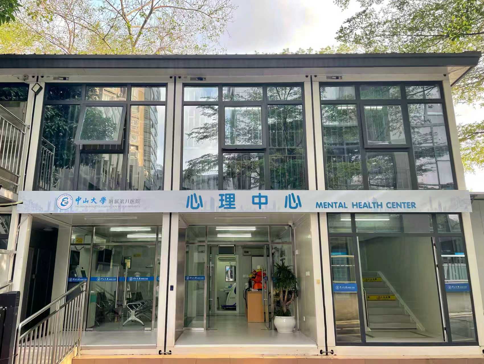 「早藥晚酒，就是為睡個(gè)整覺！」37歲二胎媽媽失眠一年，真相讓人心疼