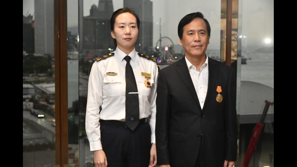 全國(guó)勞動(dòng)模範(fàn)和大國(guó)工匠代表團(tuán)訪港 高鳳林：香港有條件發(fā)展太空經(jīng)濟(jì)