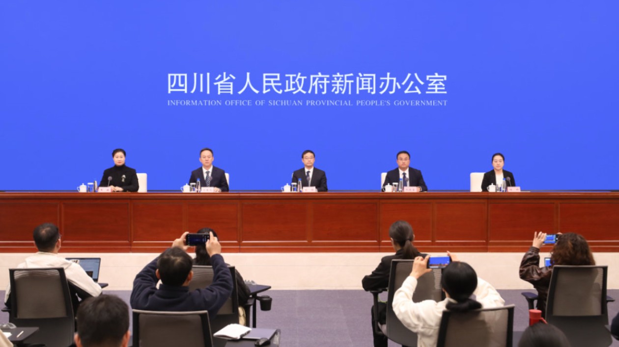 以「生態(tài)引領(lǐng)」為題  四川黑水五維賦能民族地區(qū)高質(zhì)量發(fā)展