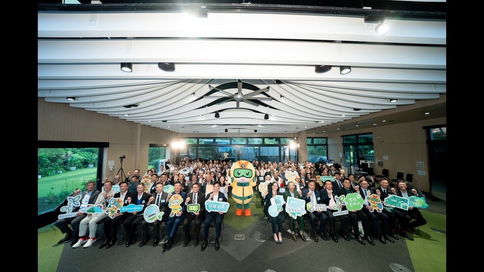 建造業(yè)年度盛事「築月2025」暨「零碳未來出行展覽」開幕 逾30項活動連繫業(yè)界與公眾 推動創(chuàng)新科技與綠建未來