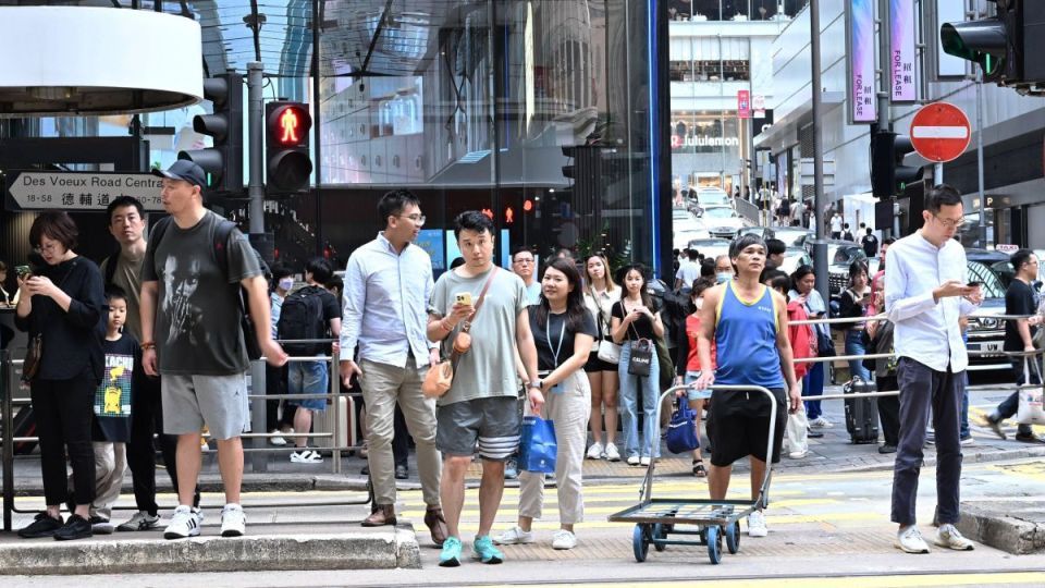 香港人才政策專(zhuān)家：便利內(nèi)地人才往來(lái)將為港澳發(fā)展注入活力