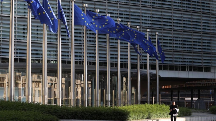 意媒：意法比反對(duì)使用俄凍結(jié)資產(chǎn)向?yàn)蹩颂m提供貸款