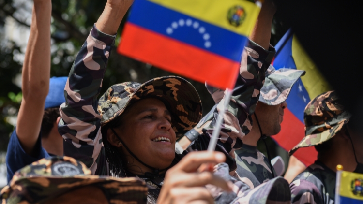 委內(nèi)瑞拉向中俄伊尋求軍事裝備？外交部回應(yīng)