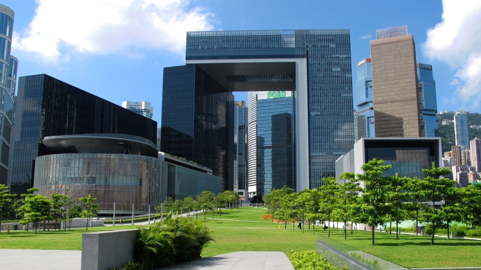 黃江天續(xù)任物業(yè)管理業(yè)監(jiān)管局主席 任期3年