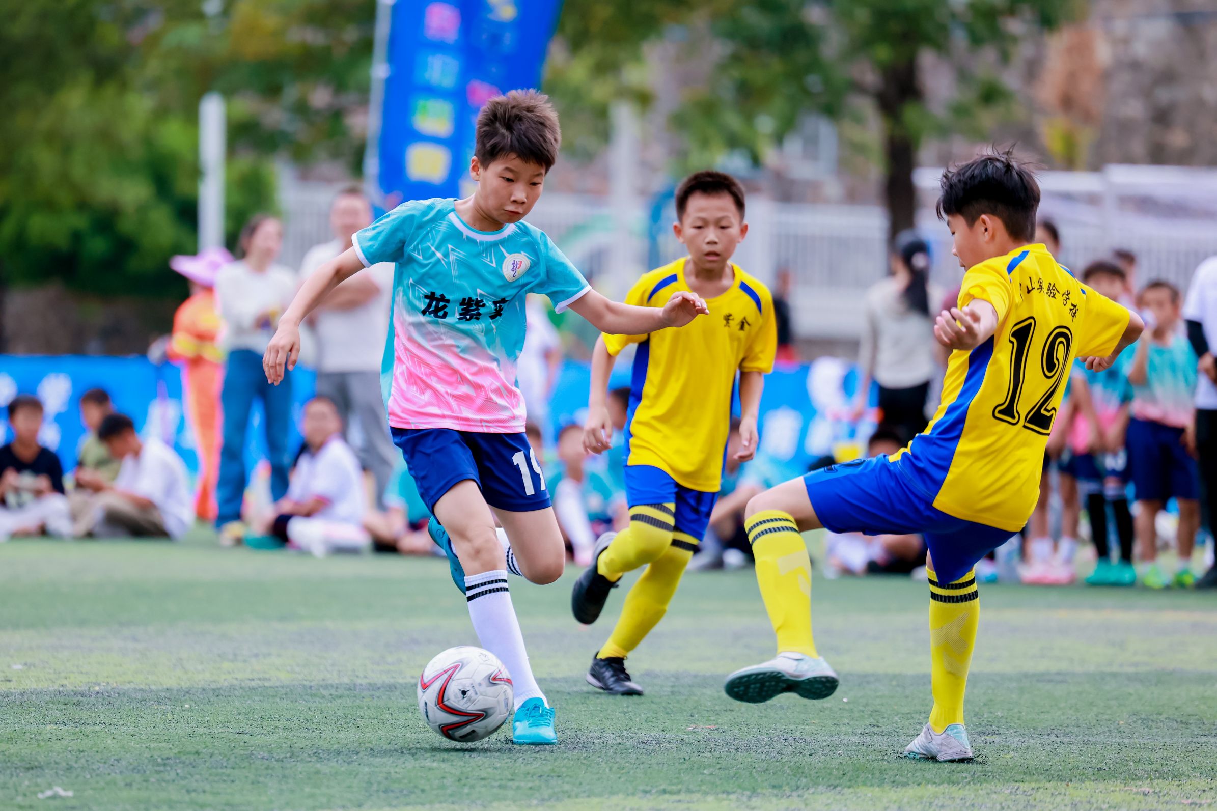 河源紫金2025年「村苗計(jì)劃」校足聯(lián)賽啟動 486場精彩對決即將上演！