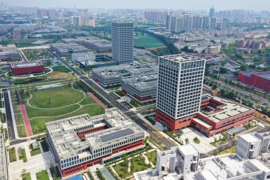 大學(xué)生如何點燃長沙的「新質(zhì)生產(chǎn)力」 ——青春長沙、機遇之城系列報道之三