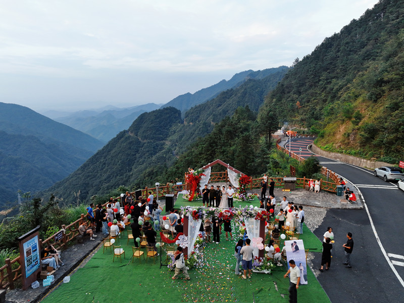 皖休寧璜尖：文旅新業(yè)態(tài)激活鄉(xiāng)村振興新活力