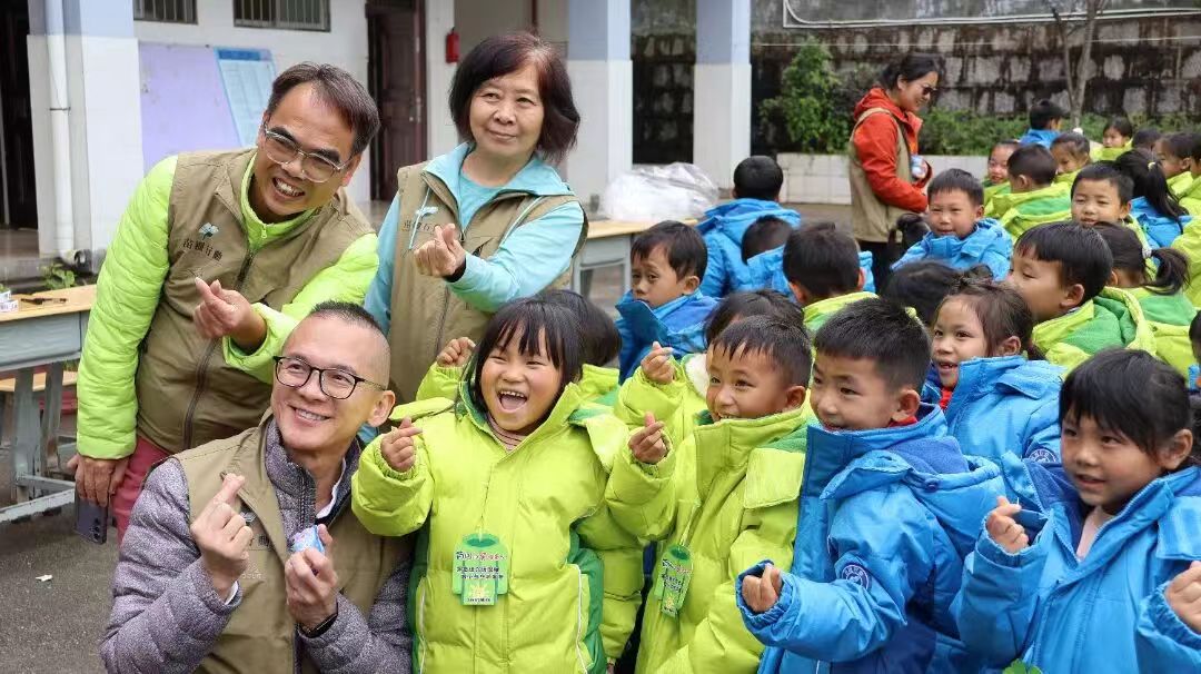 愛，跨越山海！「苗圃行動」溫暖硯山1000 余名孩子