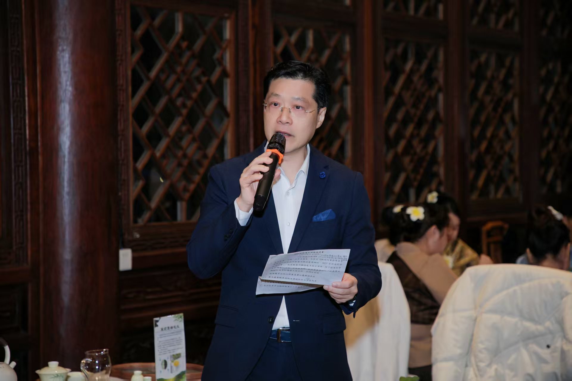 深化交流互鑒 當(dāng)好桂港之間的合作橋樑