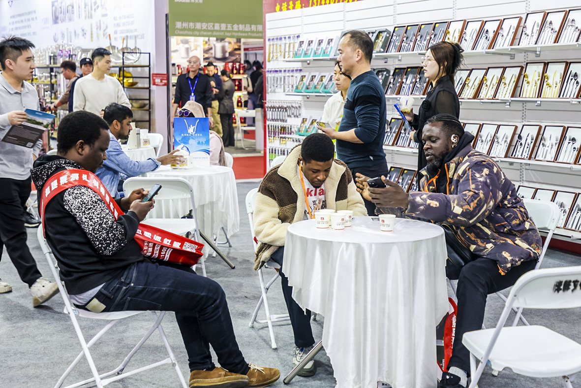 聚焦「百千萬工程」，首屆潮汕產業(yè)基地外貿展暨第5屆日用百貨展綻放潮安魅力