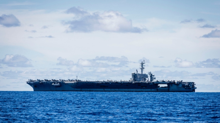 美媒：「喬治·華盛頓」號(hào)航母進(jìn)入南海 在2架墜毀美軍機(jī)打撈地附近活動(dòng)