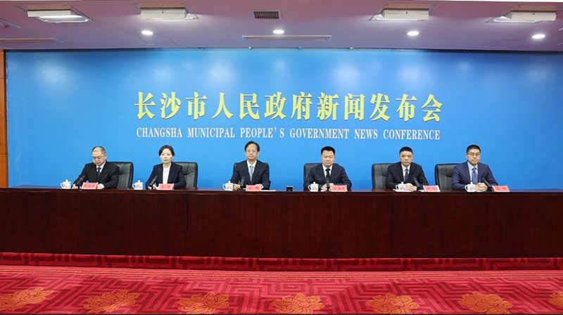 長(zhǎng)沙開福區(qū)經(jīng)濟(jì)總量2025年預(yù)計(jì)達(dá)到1300億