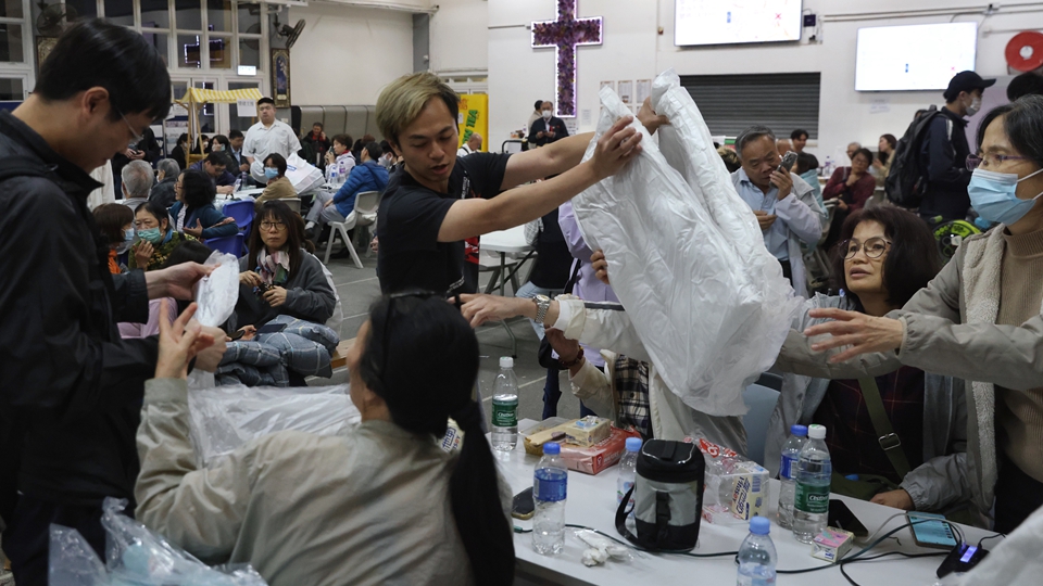 宏福苑大火丨李兆基基金捐款3000萬港元 支援大埔火災(zāi)受影響人士