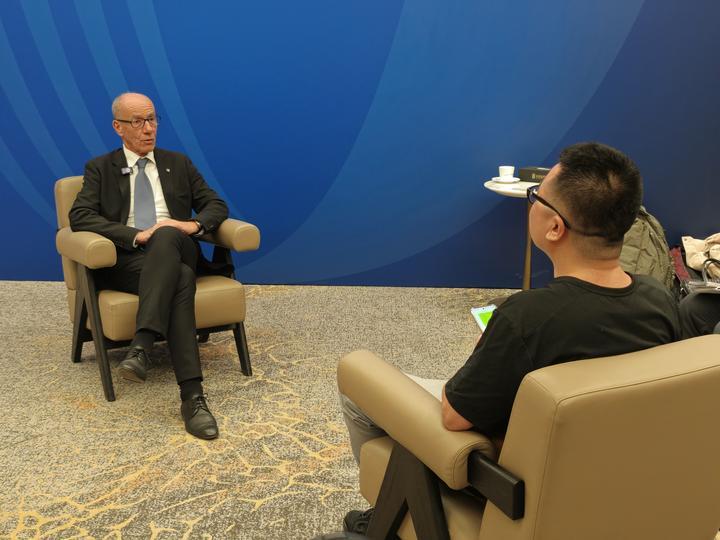 在長(zhǎng)春，連世界，向未來(lái)——專(zhuān)訪國(guó)際大體聯(lián)主席雷諾·艾德