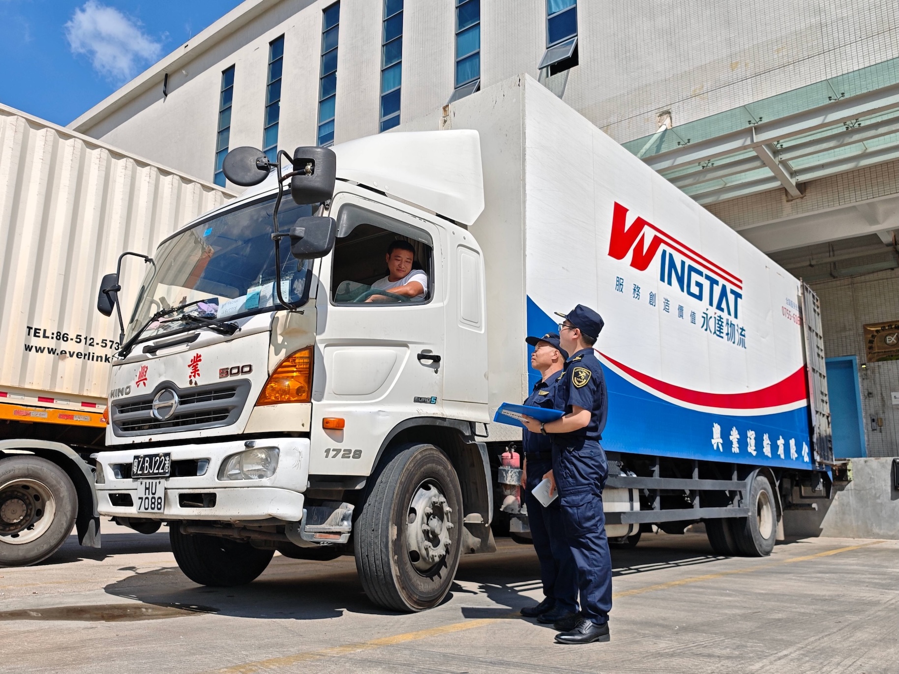 對全國外貿(mào)增長的貢獻(xiàn)率從17.8%升至38.4%  「十四五」廣東外貿(mào)「含新量」「含金量」持續(xù)攀升