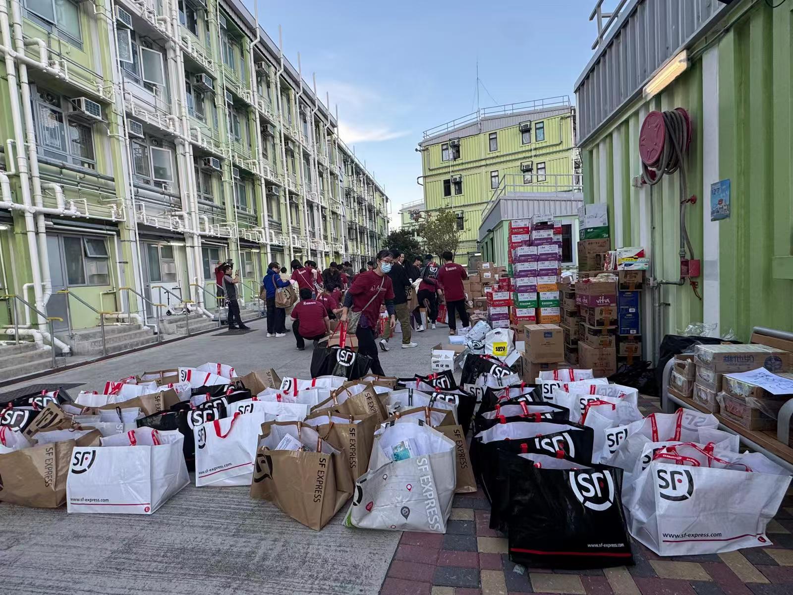 九龍樂(lè)善堂全力支援大埔宏福苑火災(zāi)災(zāi)民