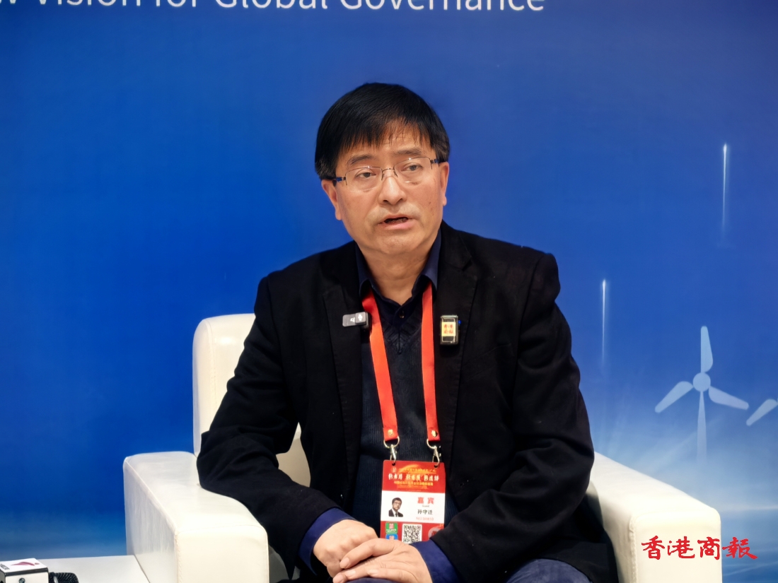 【讀懂中國】有片︱浙大教授孫守遷：數(shù)據(jù)驅(qū)動下跨學(xué)科融合人才培養(yǎng)勢在必行