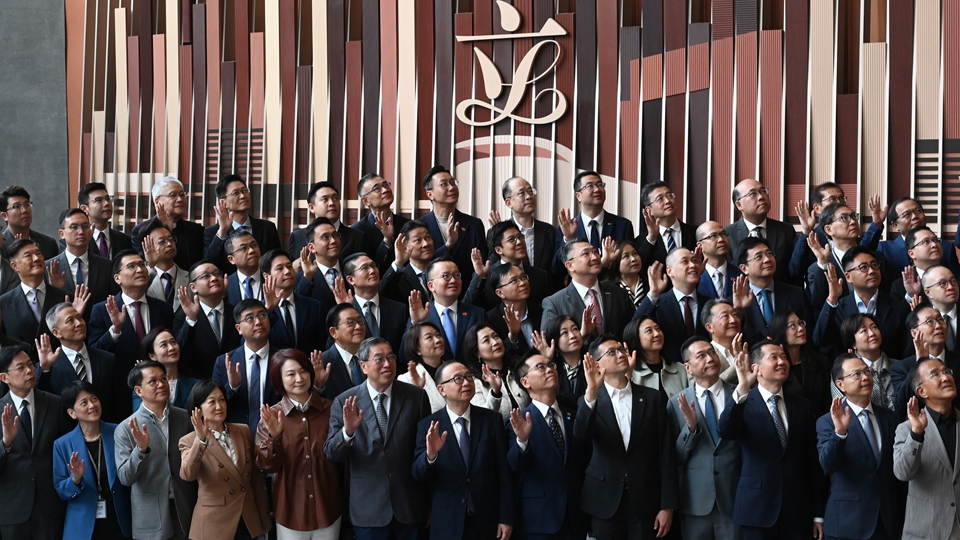 一帶一路總商會祝賀新一屆立法會議員當(dāng)選 深信他們能以擔(dān)當(dāng)及作為回應(yīng)各界期待