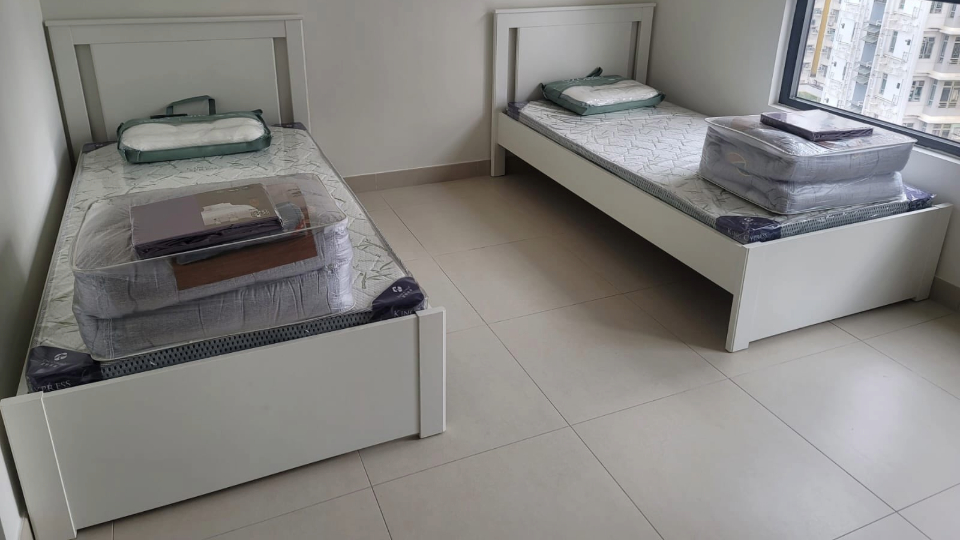 房協(xié)為400多戶宏福苑居民提供應(yīng)急居所