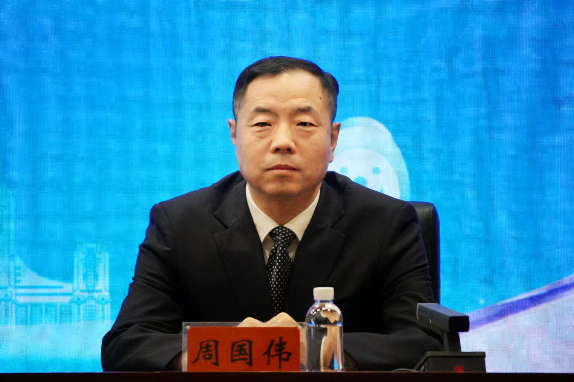 冰鏈?zhǔn)澜?雪舞未來｜「冰博會(huì)」百餘冰雪裝備企業(yè)匯聚 「四大」特色搶眼